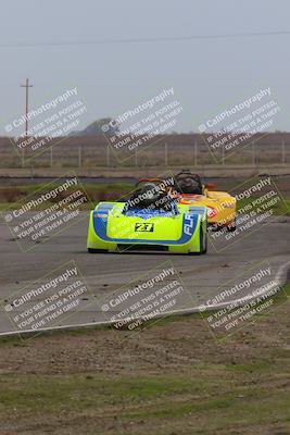 media/Jan-15-2023-CalClub SCCA (Sun) [[40bbac7715]]/Group 4/Qualifying (Sweeper)/